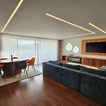 Luxury Rooftop By Luxistay - Private Jacuzzi & Sunset Views | * マトジニョシュ