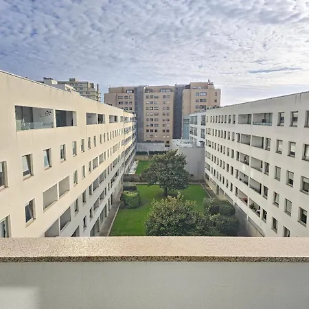 Luxury Rooftop By Luxistay - Private Jacuzzi & Sunset Views | 아파트 *