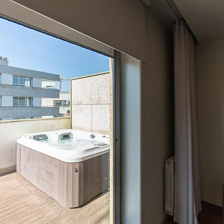 Luxury Rooftop By Luxistay - Private Jacuzzi & Sunset Views | アパート *