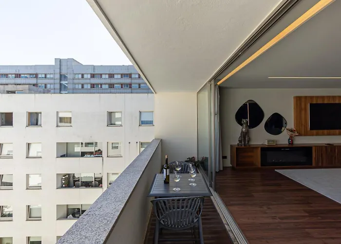 Luxury Rooftop By Luxistay - Private Jacuzzi & Sunset Views | Apartament