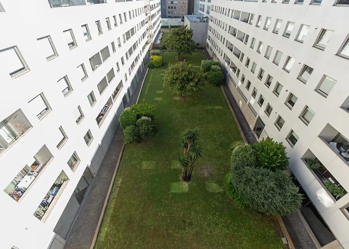 Luxury Rooftop By Luxistay - Private Jacuzzi & Sunset Views | Apartament *