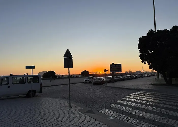 Apartament Luxury Rooftop By Luxistay - Private Jacuzzi & Sunset Views | *